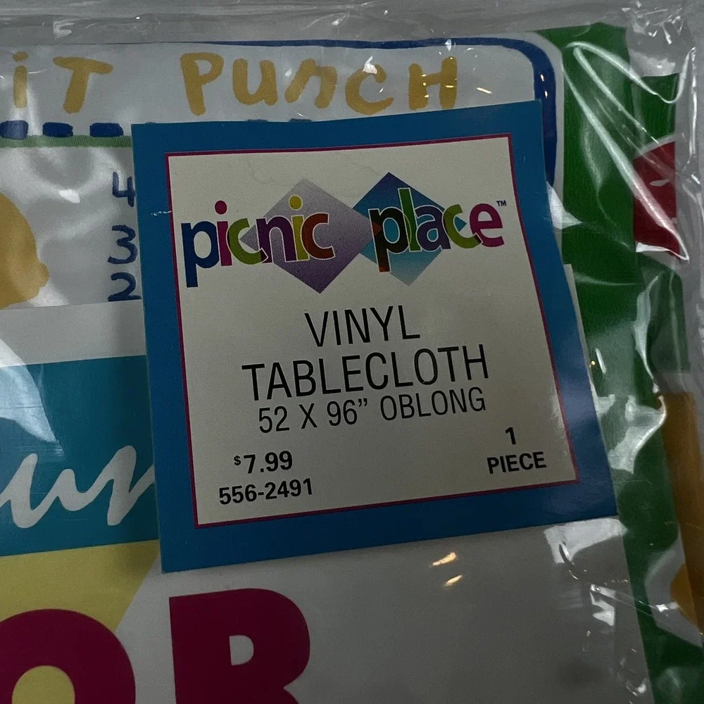 Elrene Picnic Place Fruit Punch Outdoor Vinyl Tablecloth 52x96 Oblong Green 5094